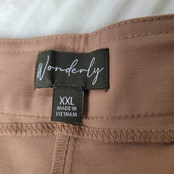 Wonderly Knit Crops Pad Thai Tan Size XXL Spring Base 1 NWT Plus Size Capsule - Picture 7 of 8